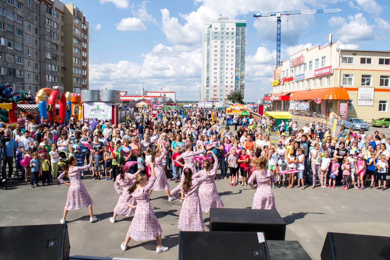 Заозерный курган. Курган Заозёрный район. Население Заозерного в Кургане. Курган Заозерный фото.