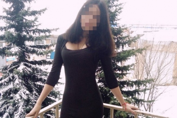 Девушка сейчас проходит лечение Девушка сейчас проходит лечение