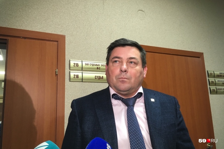 Два года назад экс-директора пенсионного фонда «Стратегия» Петра Пьянкова обвинили в растрате средств вкладчиков и отмывании ценных бумаг Два года назад экс-директора пенсионного фонда «Стратегия» Петра Пьянкова обвинили в растрате средств вкладчиков и отмывании ценных бумаг