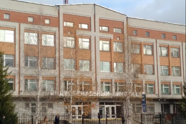 Преподаватель работал доцентом в филиале ТюмГНГУ Преподаватель работал доцентом в филиале ТюмГНГУ