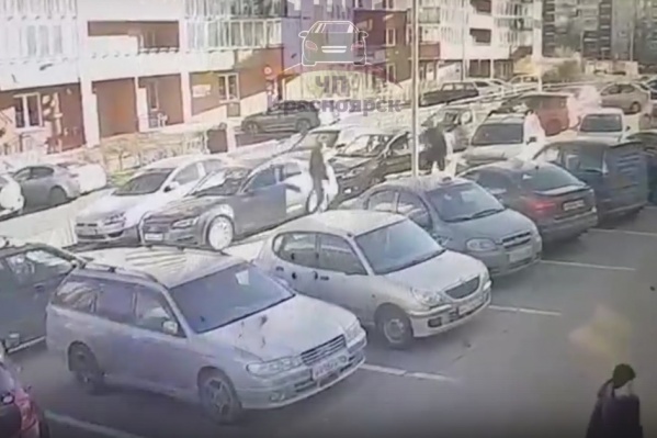 Все произошло из-за отказа сдать назад Все произошло из-за отказа сдать назад