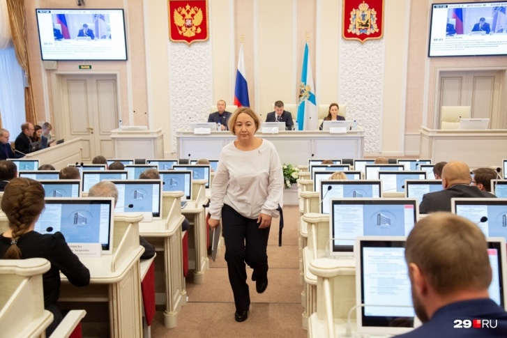 Айман Тюкина выступала 12 ноября на слушаниях в областном собрании депутатов Айман Тюкина выступала 12 ноября на слушаниях в областном собрании депутатов