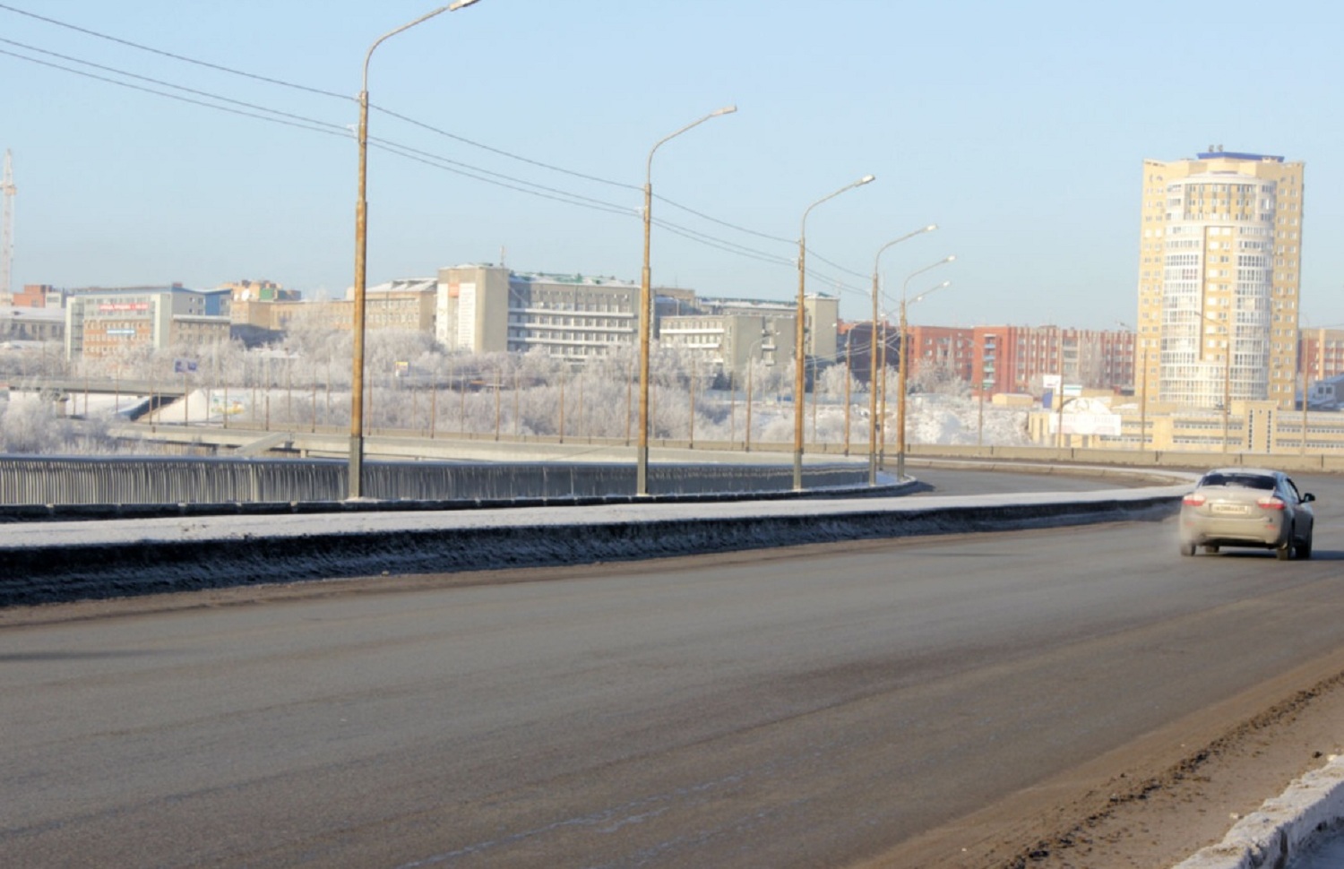 Омск без. Омск без людей. НГС Омск. Фото улицы города без людей в Омске.