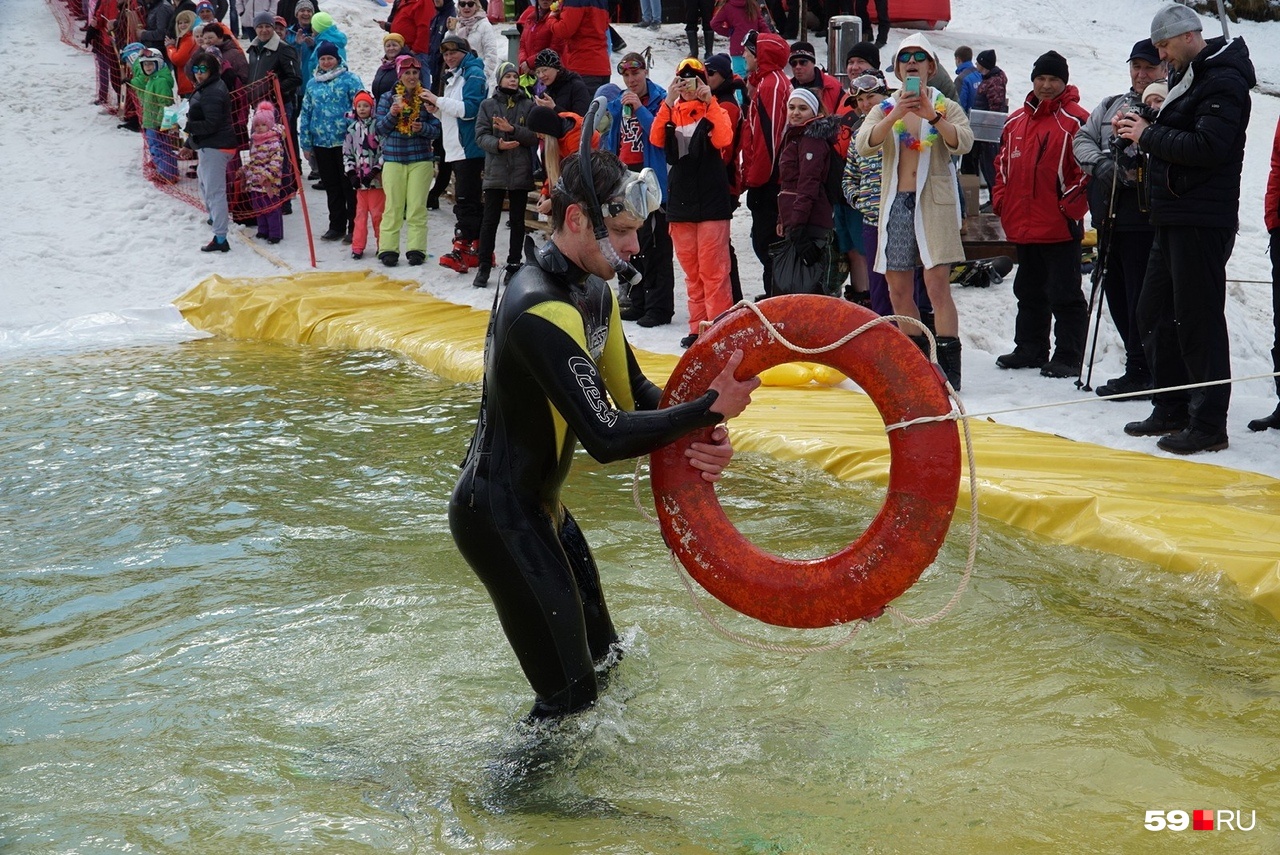 Водолазу не нужен круг Водолазу не нужен круг