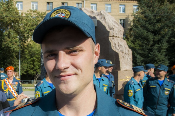 Молодые пожарные приступили к службе в МЧС Молодые пожарные приступили к службе в МЧС