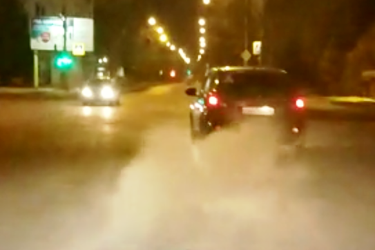 Пьяного водителя за рулём  Nissan Qashqai начали преследовать с перекрёстка Уральских Рабочих – 40 лет Октября