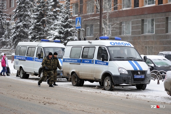 Все городские спецслужбы готовы оперативно отреагировать на возможные ЧП, в том числе на сообщения-угрозы от анонимов Все городские спецслужбы готовы оперативно отреагировать на возможные ЧП, в том числе на сообщения-угрозы от анонимов