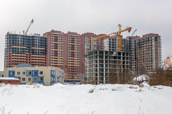 Застройщикам не хватило около 100 тысяч кв. м до выполнения плана на 2017 год Застройщикам не хватило около 100 тысяч кв. м до выполнения плана на 2017 год