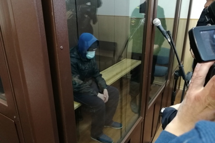 Подсудимый частично признал вину Подсудимый частично признал вину