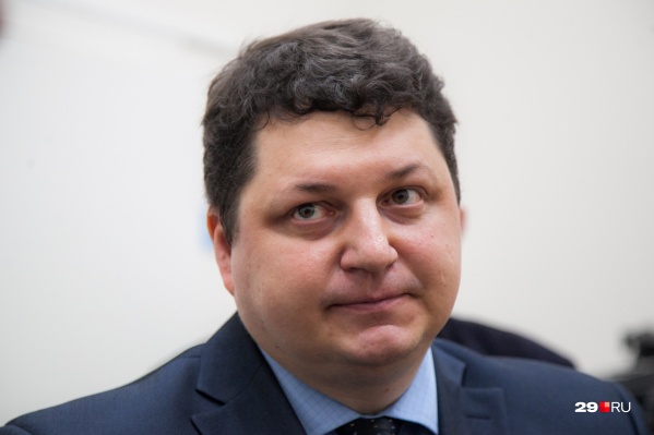 От депутатов Антон Карпунов надеется добиться решения актуальных проблем в сфере здравоохранения От депутатов Антон Карпунов надеется добиться решения актуальных проблем в сфере здравоохранения 