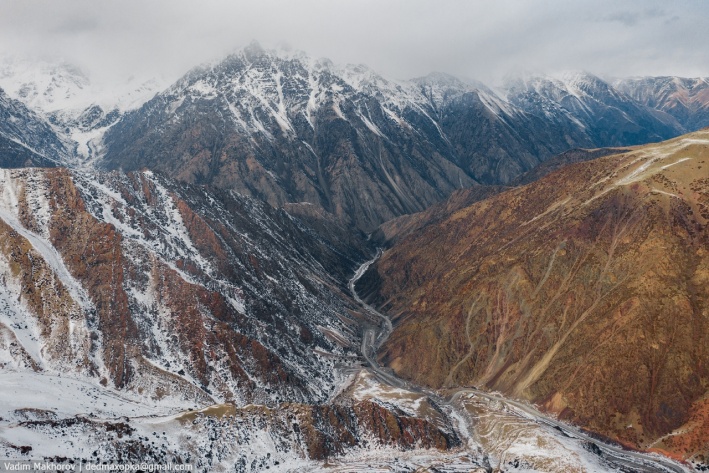 Перевал Тоо-Ашуу, верхняя точка которого выше 3000 м