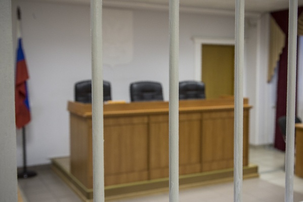 Женщина предстанет в зале суда по трем статьям Женщина предстанет в зале суда по трем статьям