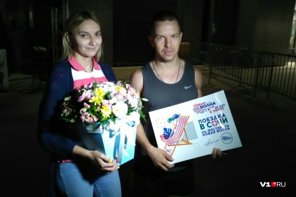 Женщинам — цветы, мужчинам — путевки Женщинам — цветы, мужчинам — путевки