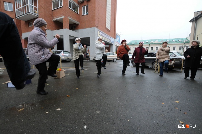 В Екатеринбурге ищут активных бабушек для клипа В Екатеринбурге ищут активных бабушек для клипа