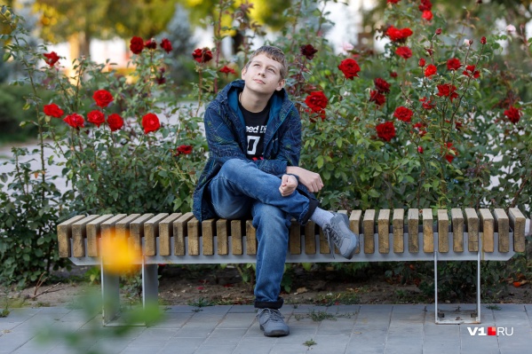 О своих болезнях 13-летний Даниил рассказывает очень неохотно О своих болезнях 13-летний Даниил рассказывает очень неохотно