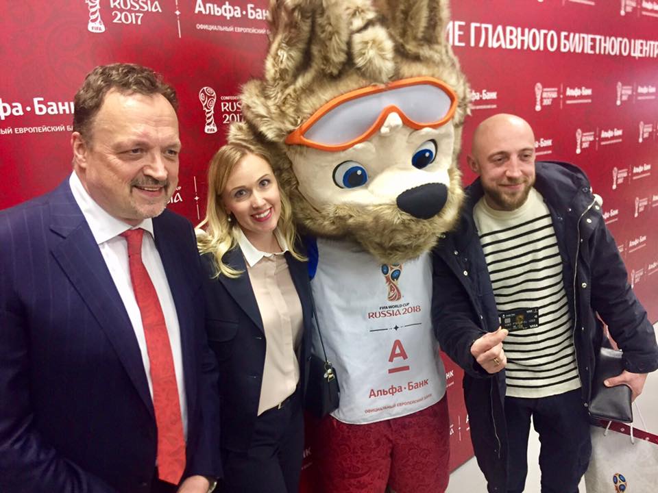 Знаменитый голос российского футбола и Забивака посетят
Нижний Новгород