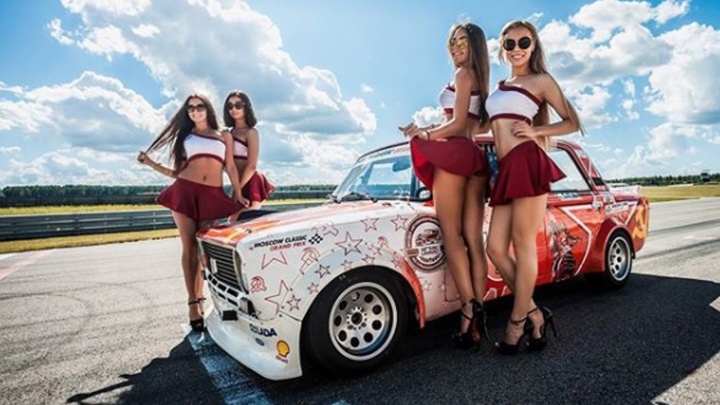 Покажи свой Instagram: Grid Girls — шикарные девушки «Нижегородского кольца»