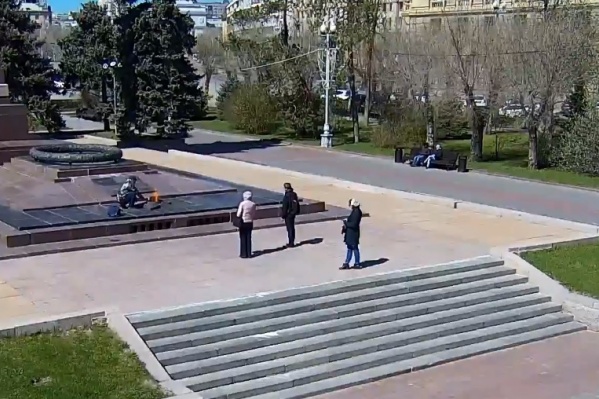 Присутствие посторонних никак не смутило екатеринбуржца Присутствие посторонних никак не смутило екатеринбуржца