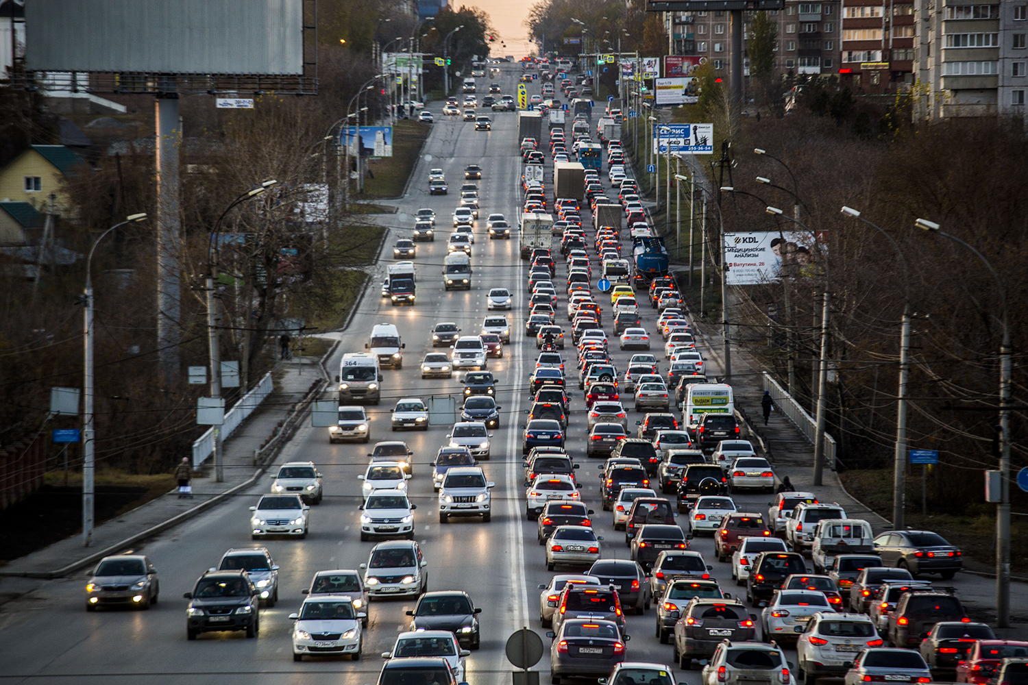 Аналитики назвали города с самым большим количеством автомобилей — Новосибирск попал в этот список