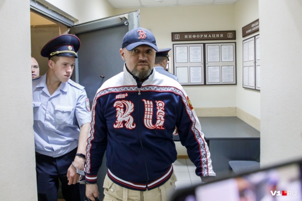 Коллегия присяжных назвала Виталия Брудного виновным в покушении Коллегия присяжных назвала Виталия Брудного виновным в покушении
