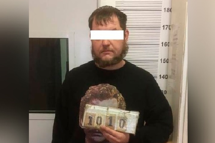 Задержанный оказался жителем Челябинской области и выращивал коноплю на съемной квартире Задержанный оказался жителем Челябинской области и выращивал коноплю на съемной квартире
