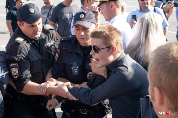 Митинги против пенсионной реформы не были согласованными с местными администрациями Митинги против пенсионной реформы не были согласованными с местными администрациями