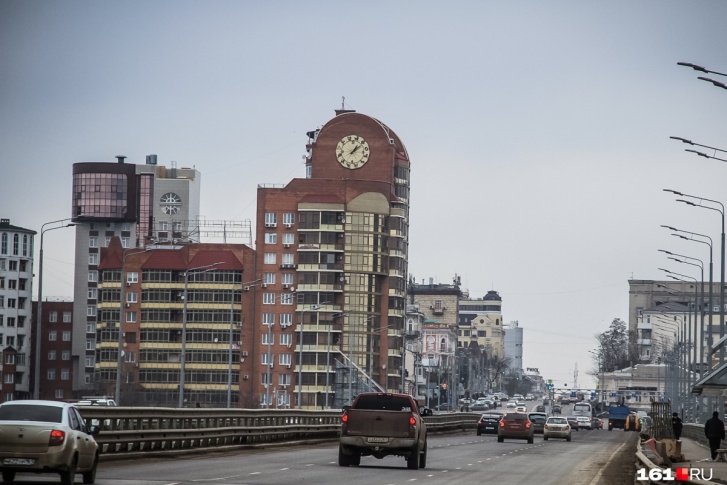 Движение запретят по одному из съездов с Ворошиловского моста