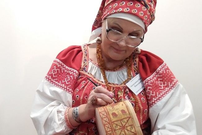 Мастерица из Новодвинска покорила в Петербурге всех своими талантами Мастерица из Новодвинска покорила в Петербурге всех своими талантами
