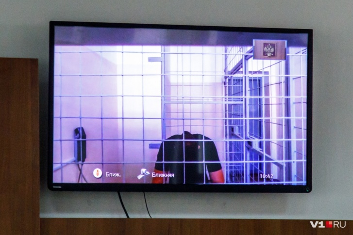 Ренат Булатов уверяет, что ехал на трассе один и не знает водителя ехавшего перед ним Kia Sportage Ренат Булатов уверяет, что ехал на трассе один и не знает водителя ехавшего перед ним Kia Sportage