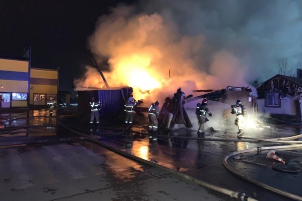 Причину пожара пока не установили Причину пожара пока не установили