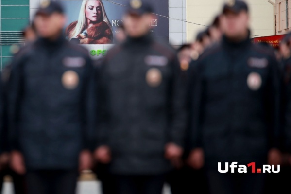 Виновны ли полицейские в драке, выяснят эксперты Виновны ли полицейские в драке, выяснят эксперты