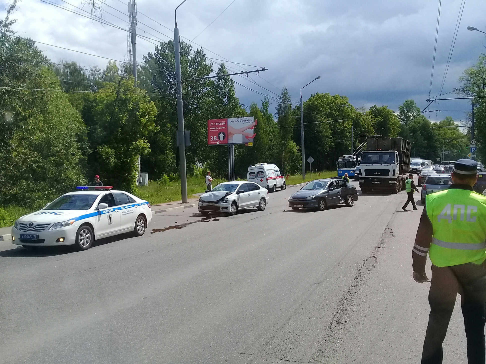 В ДТП в Ярославле пострадали 4-летняя девочка и 11-летний мальчик