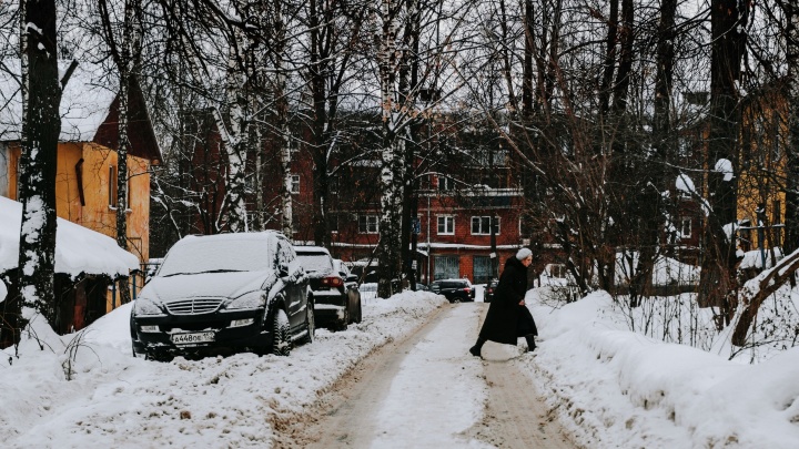 Пасмурные и снежные. 9 атмосферных фотографий из нижегородских дворов
