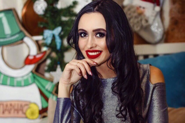 Елена не только участница различных конкурсов красоты, но и молодая мама Елена не только участница различных конкурсов красоты, но и молодая мама 