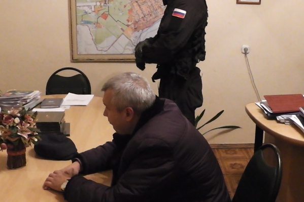 Сергея Басакевича задержали прямо в кабинете Сергея Басакевича задержали прямо в кабинете