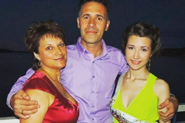 В один день девушка лишилась самого ценного в жизни... В один день девушка лишилась самого ценного в жизни...