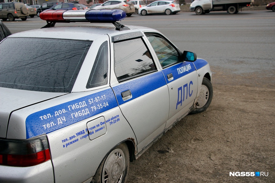 В Омске прежнего инспектора ДПС осудили за взятки