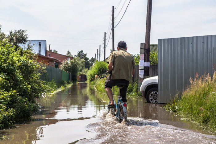 Завтра вода может подойти к 200 участкам Завтра вода может подойти к 200 участкам