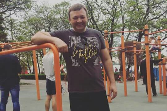 После разгоревшегося скандала тренеру обещали место в областной школе олимпийского резерва После разгоревшегося скандала тренеру обещали место в областной школе олимпийского резерва