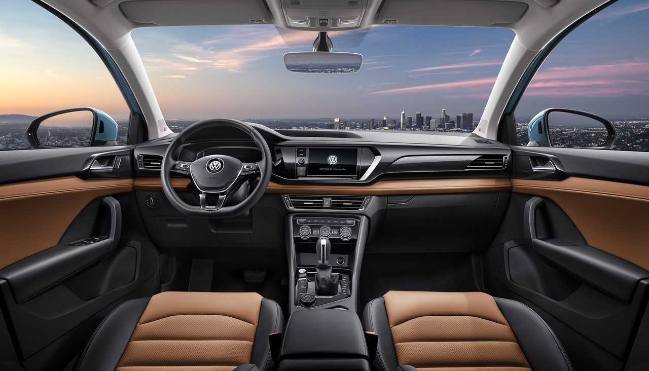 Интерьер Volkswagen Tharu Интерьер Volkswagen Tharu