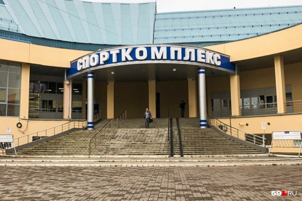 Мальчику стало плохо после обеда в кафе спорткомплекса Мальчику стало плохо после обеда в кафе спорткомплекса