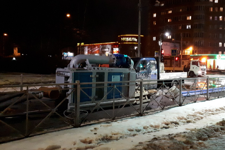 Сейчас в Архангельске чистят канализацию