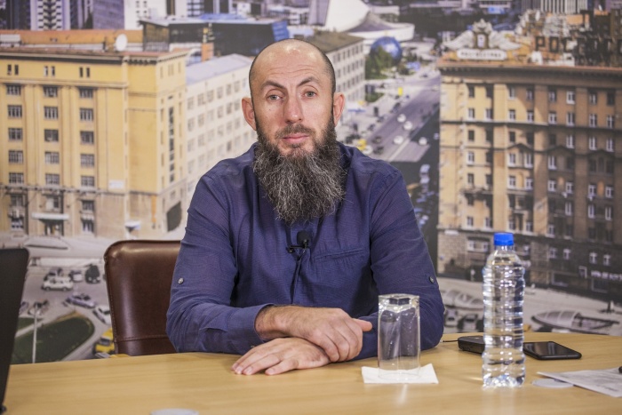Художественный руководитель НОВАТа Владимир Кехман получил нагрудный знак «За вклад в российскую культуру» Художественный руководитель НОВАТа Владимир Кехман получил нагрудный знак «За вклад в российскую культуру»