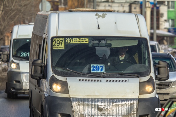 Маршрутки пустят в объезд перекрытых участков Маршрутки пустят в объезд перекрытых участков