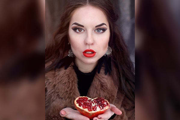 Присмотритесь внимательнее — один глаз карий, а другой — голубой. И это не фотошоп Присмотритесь внимательнее — один глаз карий, а другой — голубой. И это не фотошоп