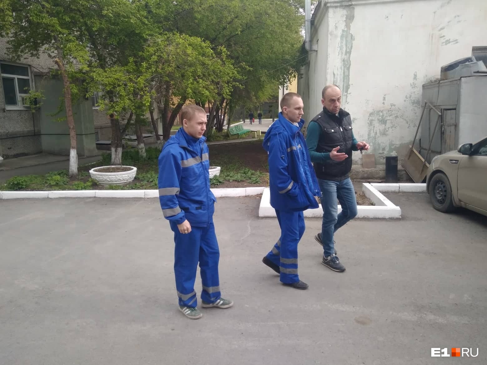 Медики жалуются, что в последнее время на них все чаще нападают во время дежурств Медики жалуются, что в последнее время на них все чаще нападают во время дежурств