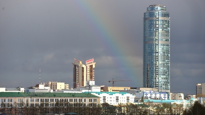 На выходные синоптики обещают Екатеринбургу дожди и мокрый снег
