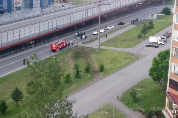 По словам очевидцев, у водителя Toyota не было водительских прав и страховки По словам очевидцев, у водителя Toyota не было водительских прав и страховки