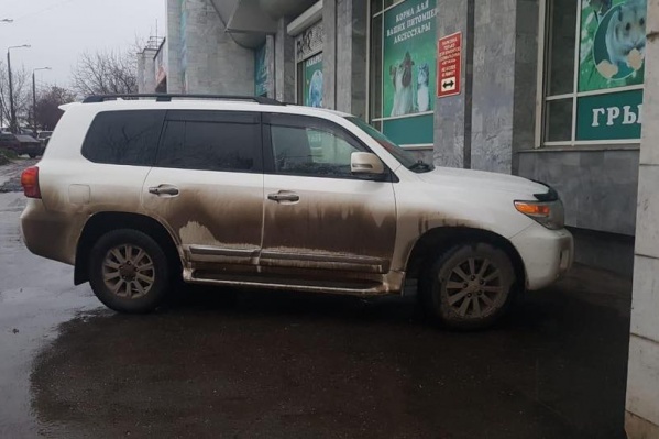 В машине никого не было. Егор Заворохин пишет: «Вовремя меня высадили» В машине никого не было. Егор Заворохин пишет: «Вовремя меня высадили»