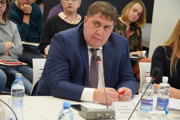 Сергей Шевченко рассказал сколько, по его мнению, должны платить жители Омска за вывоз мусора Сергей Шевченко рассказал сколько, по его мнению, должны платить жители Омска за вывоз мусора
